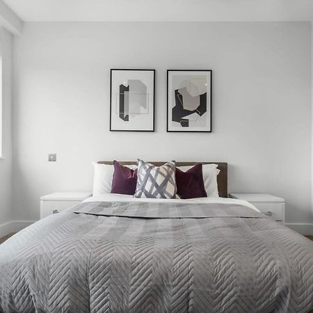 Lovely 1 Bedroom Apartment In The Heart Of Eastleigh Exterior foto